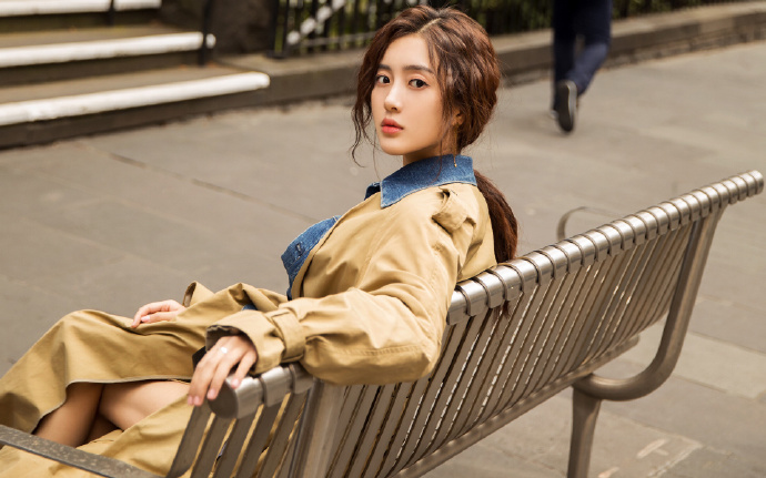 山西升级发布高温红色预警 局部超42℃